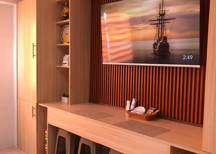 아파트호텔 Near Cebu Mactan Airport Plumera With Elevator Or Lift 막탄